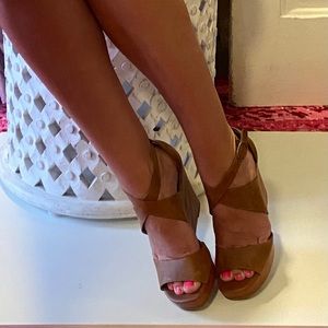 Cutest 70’s Style Lucky Brand Wedges